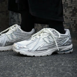 New Balance 1906R 'Silver Metallic Sea Salt M1906REE