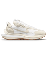 Nike x Sacai Vaporwaffle 淡奶油色