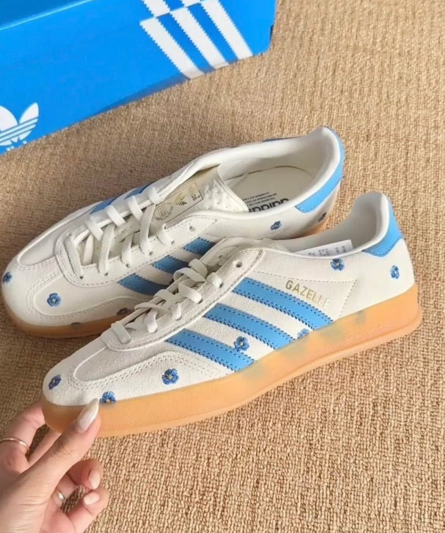 ADIDAS SAMBA OG 刺繡雛菊 藍白 - HADNUS