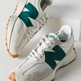 New Balance 327 Nightwatch Green - HADNUS