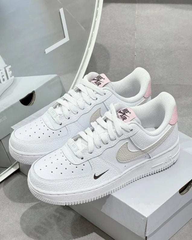 Nike Air Force 1 Low WMNS Tumbled Pink 櫻花粉 - HADNUS