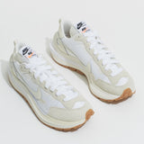 Nike x Sacai Vaporwaffle 淡奶油色 - HADNUS