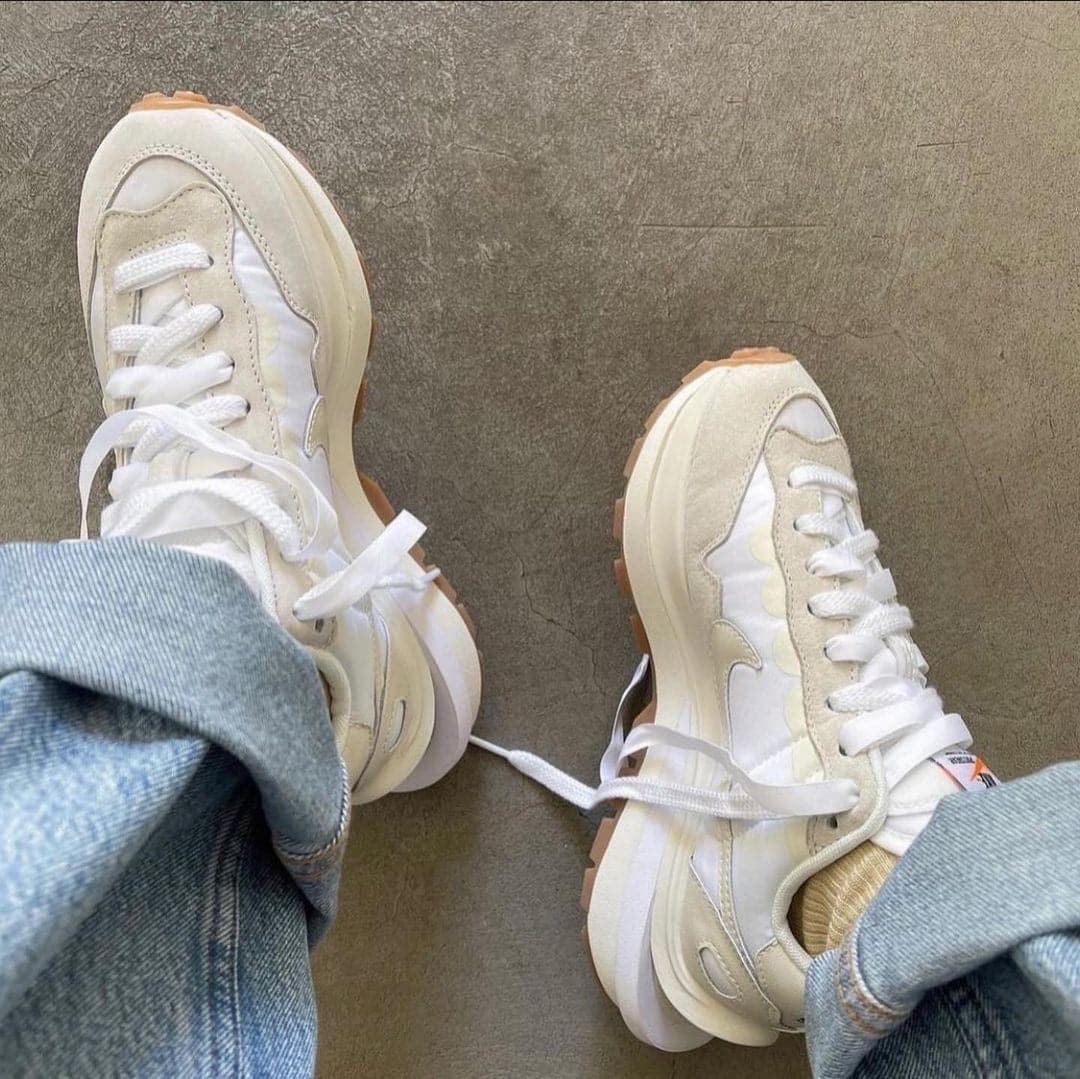 Nike x Sacai Vaporwaffle 淡奶油色 - HADNUS